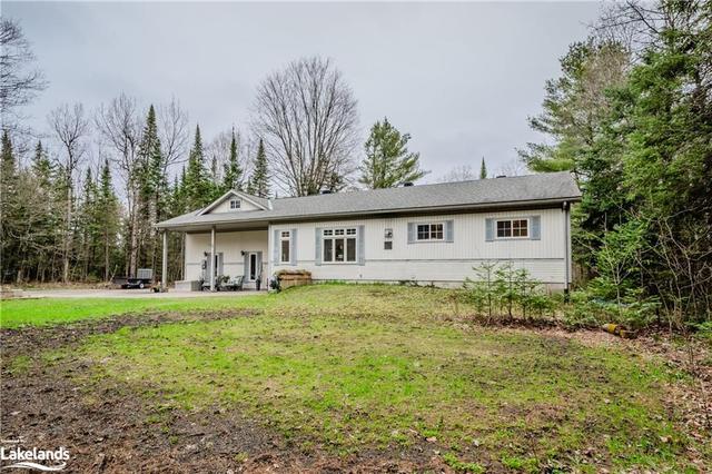 157 N Waseosa Lake Rd, House detached with 3 bedrooms, 2 bathrooms and 8 parking in Huntsville ON | Image 23