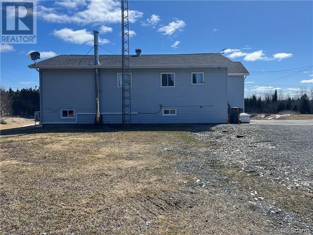9054 - 17 Route, House detached with 3 bedrooms, 1 bathrooms and null parking in Eldon NB | Image 28
