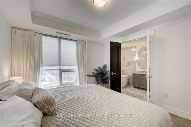 604 - 2060 Lakeshore Rd, Condo with 2 bedrooms, 2 bathrooms and 2 parking in Burlington ON | Image 4