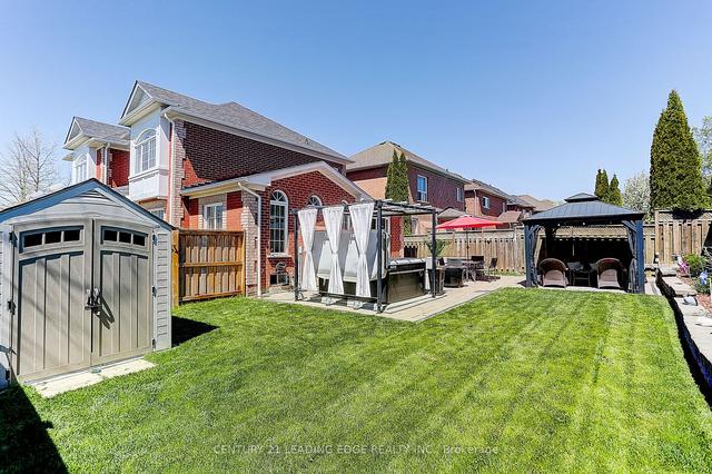 9 Arnold Cres, House detached with 4 bedrooms, 4 bathrooms and 6 parking in Whitby ON | Image 30
