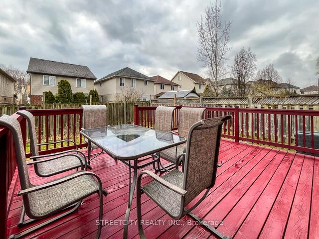 819 Capulet Lane, House detached with 3 bedrooms, 3 bathrooms and 2 parking in London ON | Image 31