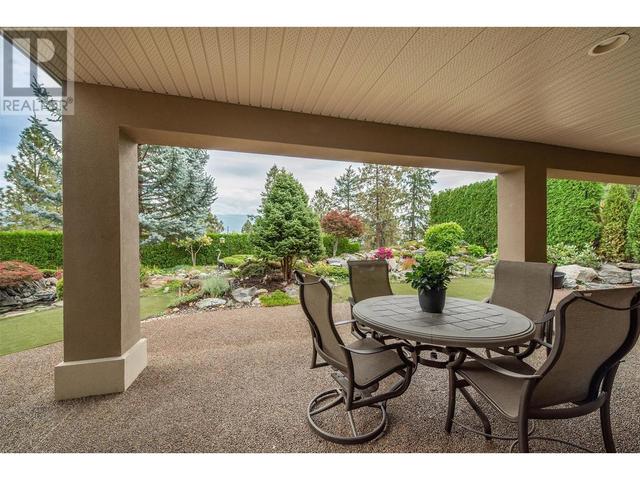2053 Capistrano Drive, House detached with 4 bedrooms, 3 bathrooms and 6 parking in Kelowna BC | Image 75
