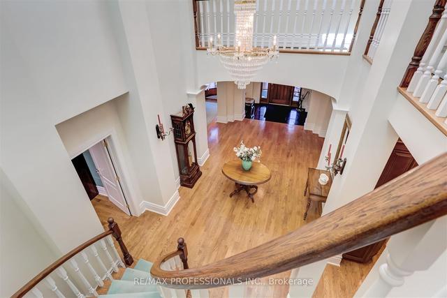 37 Kingsway Cres, House detached with 4 bedrooms, 6 bathrooms and 9 parking in Toronto ON | Image 37