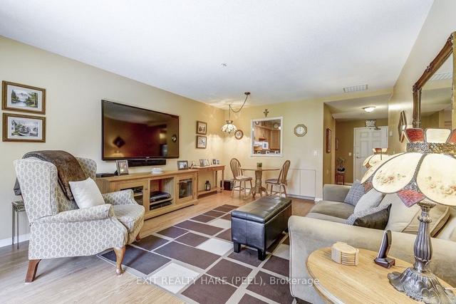 126 - 511 Gainsborough Rd, Condo with 2 bedrooms, 1 bathrooms and 1 parking in London ON | Image 9