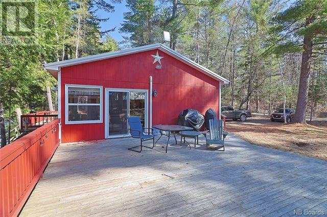 111 Camp Rd, House detached with 2 bedrooms, 1 bathrooms and null parking in Saint Marys NB | Image 13