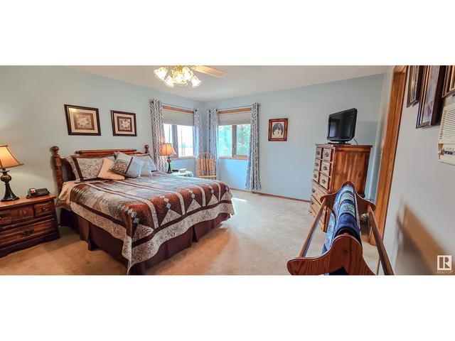 2 Celebrity Estates Dr, House detached with 6 bedrooms, 3 bathrooms and null parking in Drayton Valley AB | Image 30