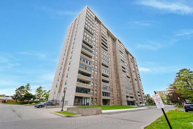 1508 - 15 Kensington Rd, Condo with 3 bedrooms, 2 bathrooms and 1 parking in Brampton ON | Image 16
