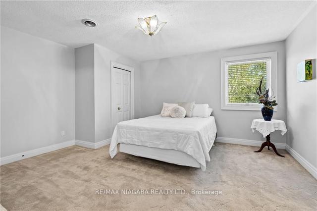 7103 Burbank Cres, House detached with 4 bedrooms, 5 bathrooms and 6 parking in Niagara Falls ON | Image 33