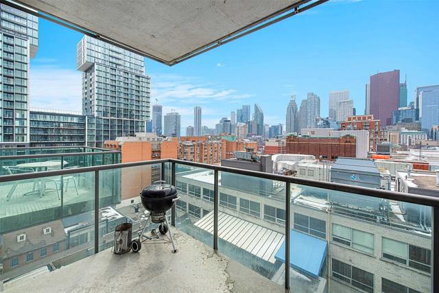1013 - 333 Adelaide St E, Condo with 2 bedrooms, 2 bathrooms and 1 parking in Toronto ON | Image 5