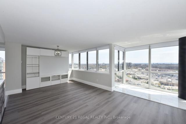 1612 - 350 Webb Dr, Condo with 2 bedrooms, 2 bathrooms and 2 parking in Mississauga ON | Image 10