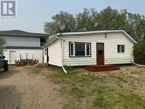 10421 89 Street, Peace River, AB, T8S1N9 | Card Image