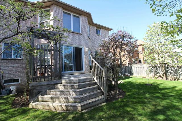 358 Binns Ave, House detached with 4 bedrooms, 3 bathrooms and 6 parking in Newmarket ON | Image 29
