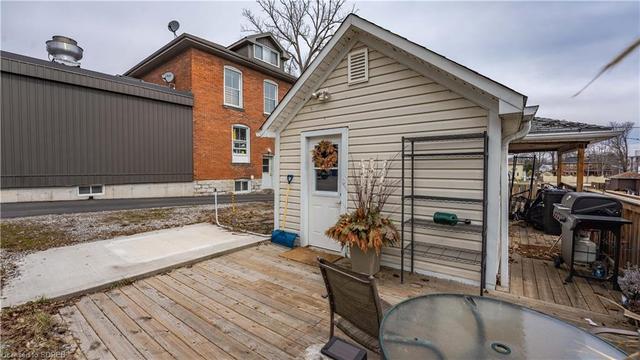 209 Main Street, House detached with 3 bedrooms, 1 bathrooms and 10 parking in Norfolk County ON | Image 6