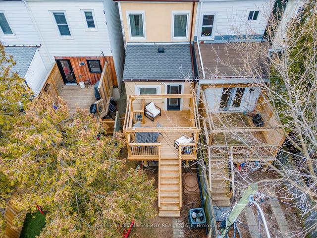 184 Pickering St, House semidetached with 2 bedrooms, 3 bathrooms and 1 parking in Toronto ON | Image 19