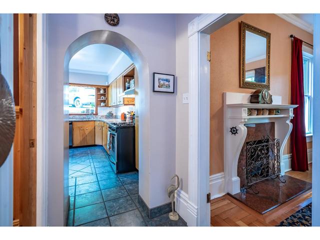 519 Cedar St, House detached with 4 bedrooms, 3 bathrooms and 4 parking in Nelson BC | Image 13