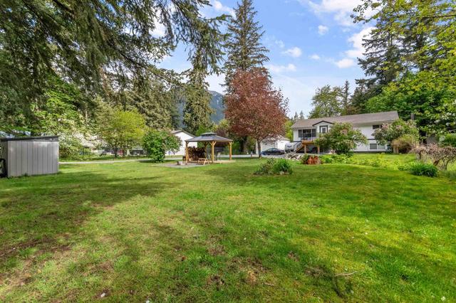 63481 Flood Hope Rd, House detached with 4 bedrooms, 3 bathrooms and null parking in Hope BC | Image 25