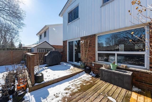 63 Bacall Cres, House detached with 3 bedrooms, 2 bathrooms and 2 parking in Hamilton ON | Image 19