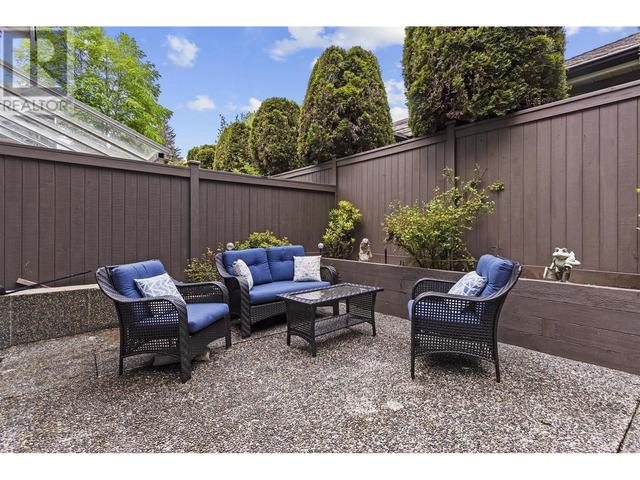 2996 Mt Seymour Pky, House attached with 4 bedrooms, 4 bathrooms and null parking in North Vancouver BC | Image 6