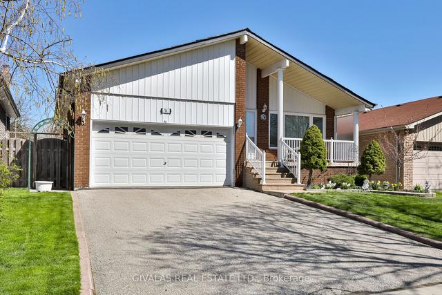 76 Knockbolt Cres, House detached with 4 bedrooms, 4 bathrooms and 4 parking in Toronto ON | Image 23