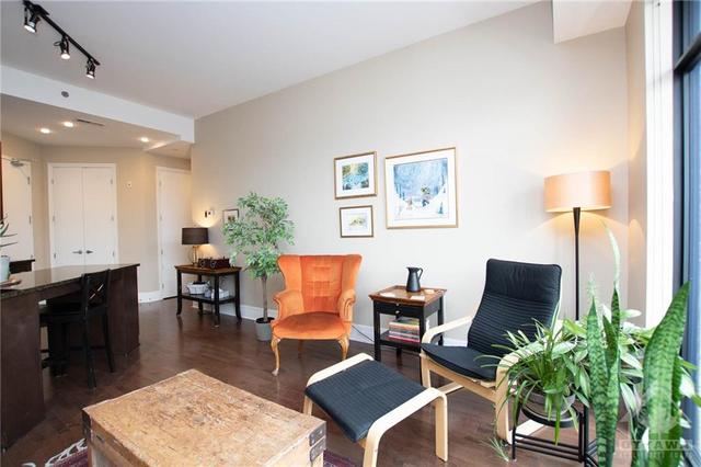 414 - 808 Bronson Ave, Condo with 2 bedrooms, 2 bathrooms and 1 parking in Ottawa ON | Image 13