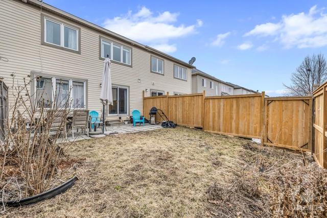 1807 Maple Grove Rd, Townhouse with 3 bedrooms, 3 bathrooms and 2 parking in Ottawa ON | Image 28