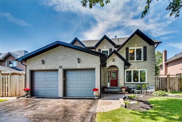 32 Vale Cres, House detached with 4 bedrooms, 4 bathrooms and 4 parking in Ajax ON | Image 36