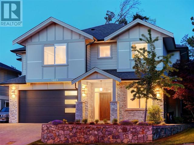 3669 Coleman Pl, House detached with 5 bedrooms, 3 bathrooms and 3 parking in Colwood BC | Image 2