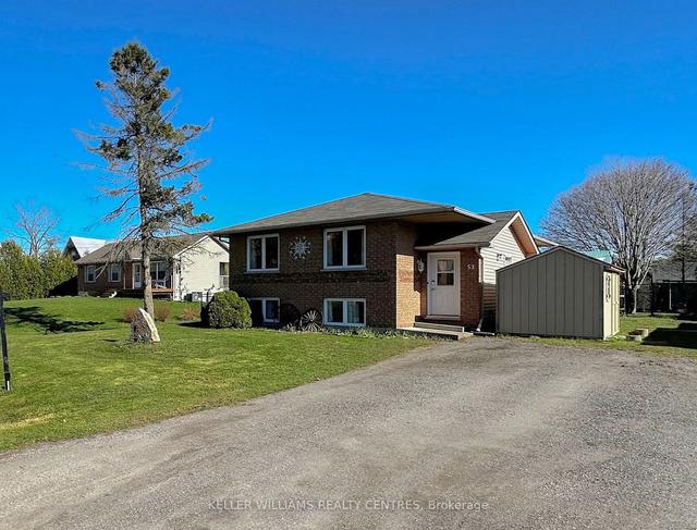 53 King St, House detached with 3 bedrooms, 1 bathrooms and 6 parking in Kawartha Lakes ON | Image 1
