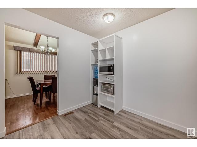 6804 32 Ave Nw, House detached with 5 bedrooms, 2 bathrooms and null parking in Edmonton AB | Image 19