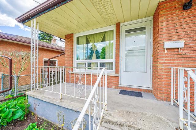 25 Cumming St, House detached with 3 bedrooms, 2 bathrooms and 3 parking in St. Catharines ON | Image 23