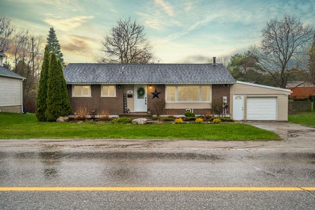 188 Main St N, House detached with 3 bedrooms, 2 bathrooms and 5 parking in Halton Hills ON | Image 12
