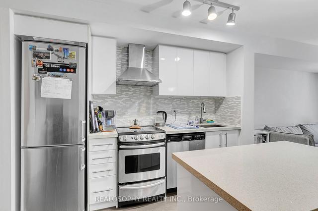 506 - 58 Orchard View Blvd, Condo with 1 bedrooms, 1 bathrooms and 0 parking in Toronto ON | Image 20