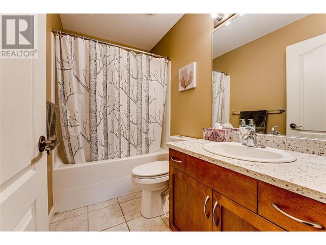 19 Kestrel Crt, House detached with 4 bedrooms, 3 bathrooms and 6 parking in Vernon BC | Image 28