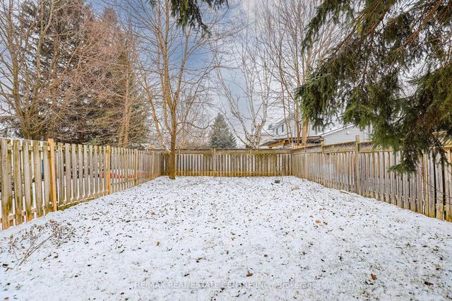 344 Pineview Gdns, House detached with 3 bedrooms, 3 bathrooms and 3 parking in Shelburne ON | Image 11