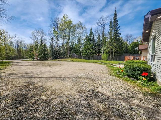 27 Hemlock Rd, House detached with 3 bedrooms, 2 bathrooms and 6 parking in South Bruce Peninsula ON | Image 47