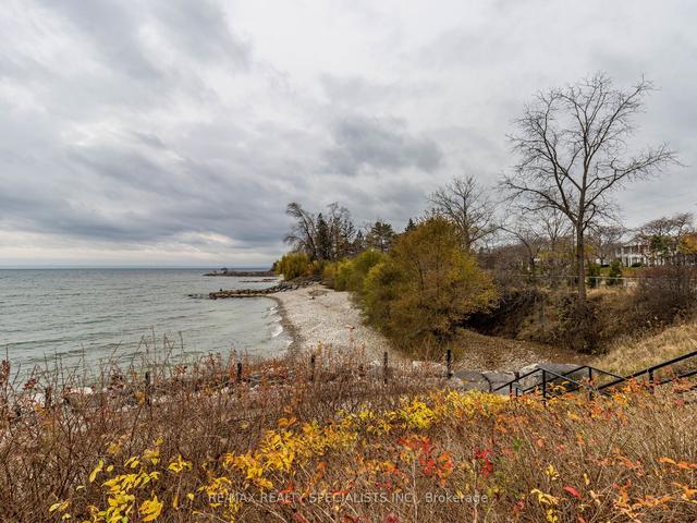 10 - 5475 Lakeshore Rd, Townhouse with 3 bedrooms, 3 bathrooms and 2 parking in Burlington ON | Image 35