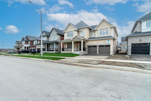 1640 Corsal Ct, House detached with 4 bedrooms, 4 bathrooms and 4 parking in Innisfil ON | Image 1