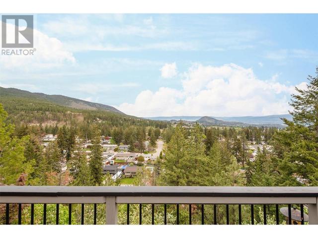 3273 Mcleod Rd, House detached with 5 bedrooms, 2 bathrooms and 1 parking in West Kelowna BC | Image 18