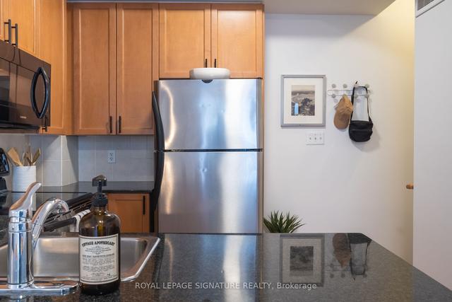 th17 - 68 Carr St, Townhouse with 2 bedrooms, 2 bathrooms and 1 parking in Toronto ON | Image 37