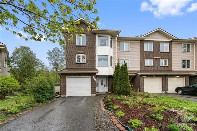 1133 Des Forets Ave, Townhouse with 3 bedrooms, 3 bathrooms and 3 parking in Ottawa ON | Image 1