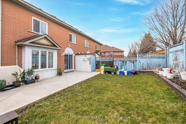 89 Quail Feather Cres, House attached with 3 bedrooms, 3 bathrooms and 2 parking in Brampton ON | Image 28