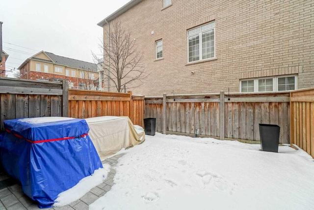 15 Jersey Lane, House attached with 3 bedrooms, 3 bathrooms and 2 parking in Halton Hills ON | Image 24