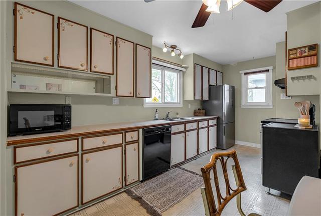 1123 Fourth St E, House detached with 3 bedrooms, 2 bathrooms and 4 parking in Cornwall ON | Image 7