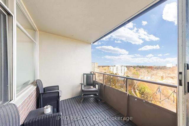 1101 - 3100 Kirwin Ave, Condo with 2 bedrooms, 2 bathrooms and 2 parking in Mississauga ON | Image 27