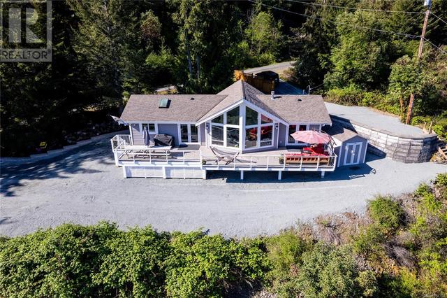 8475 Lisa Lane, House detached with 4 bedrooms, 3 bathrooms and 8 parking in Lantzville BC | Image 81