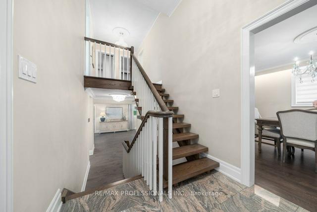 182 Gracefield Ave, House detached with 4 bedrooms, 4 bathrooms and 6 parking in Toronto ON | Image 9