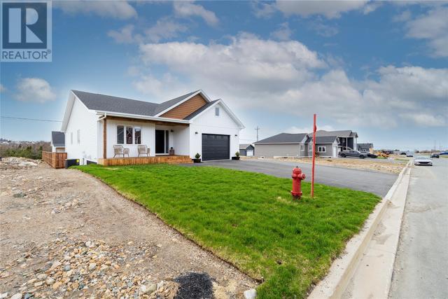 32 Dominic Dr, House detached with 3 bedrooms, 2 bathrooms and null parking in Conception Bay South NL | Image 2