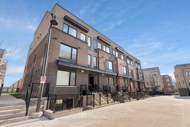 8 - 142 William Duncan Rd, Townhouse with 2 bedrooms, 2 bathrooms and 1 parking in Toronto ON | Image 10