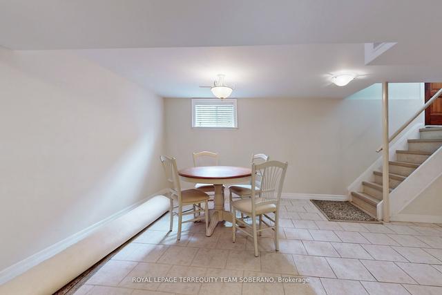 96 Wallasey Ave, House detached with 3 bedrooms, 2 bathrooms and 5 parking in Toronto ON | Image 26