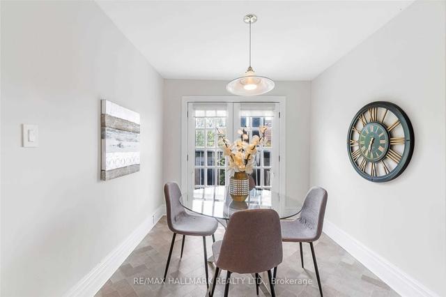 7 Grafton Ave, House semidetached with 3 bedrooms, 2 bathrooms and 2 parking in Toronto ON | Image 8